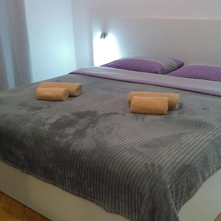 Apartman Borna Starigrad Paklenica Ngoại thất bức ảnh