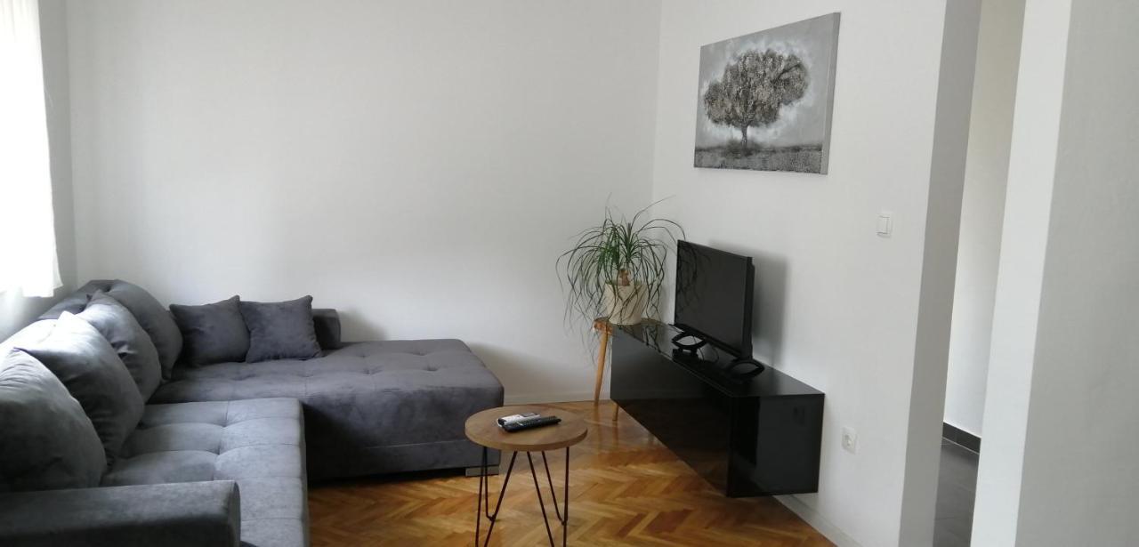 Apartman Borna Starigrad Paklenica Ngoại thất bức ảnh